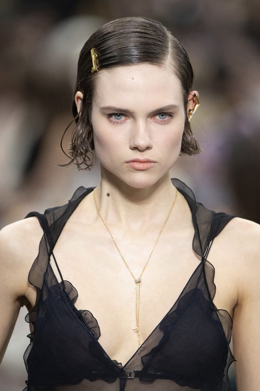 Fendi Fall Winter 2022-2023 Close Up Details Accessories Runway Magazine