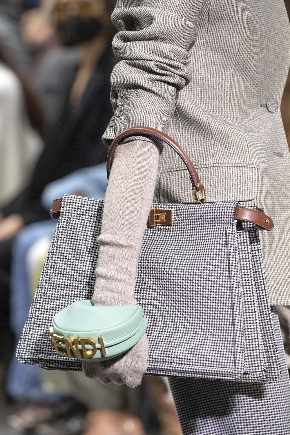 Fendi Fall Winter 2022-2023 Close Up Details Accessories Runway Magazine