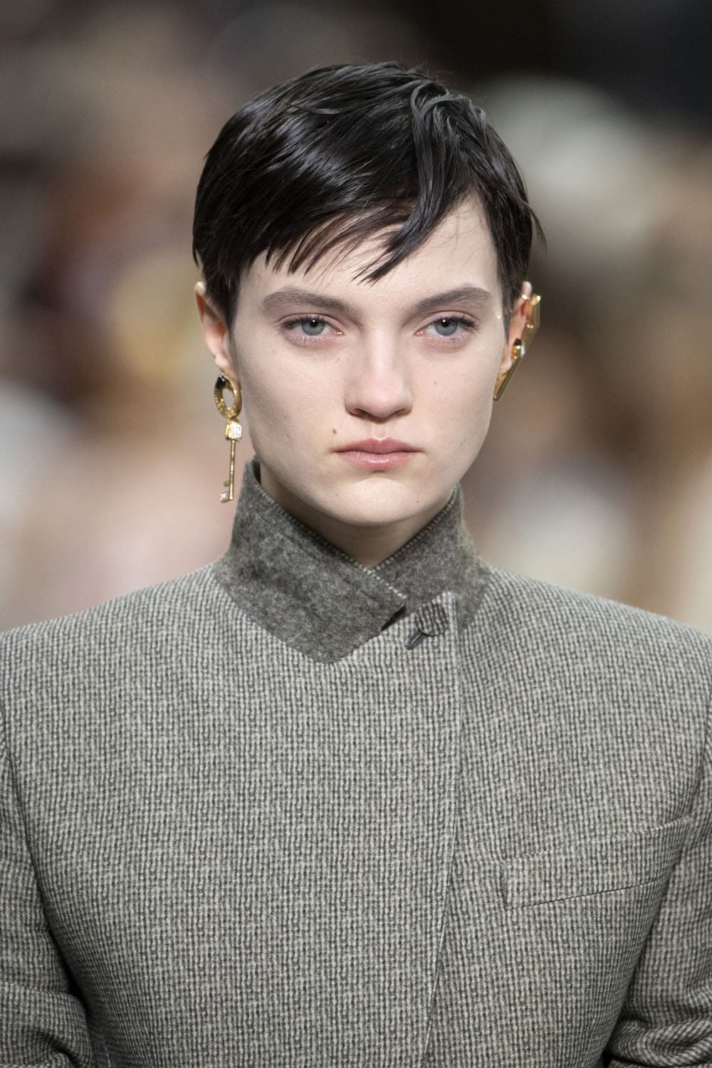 Fendi Fall Winter 2022-2023 Close Up Details Accessories Runway Magazine