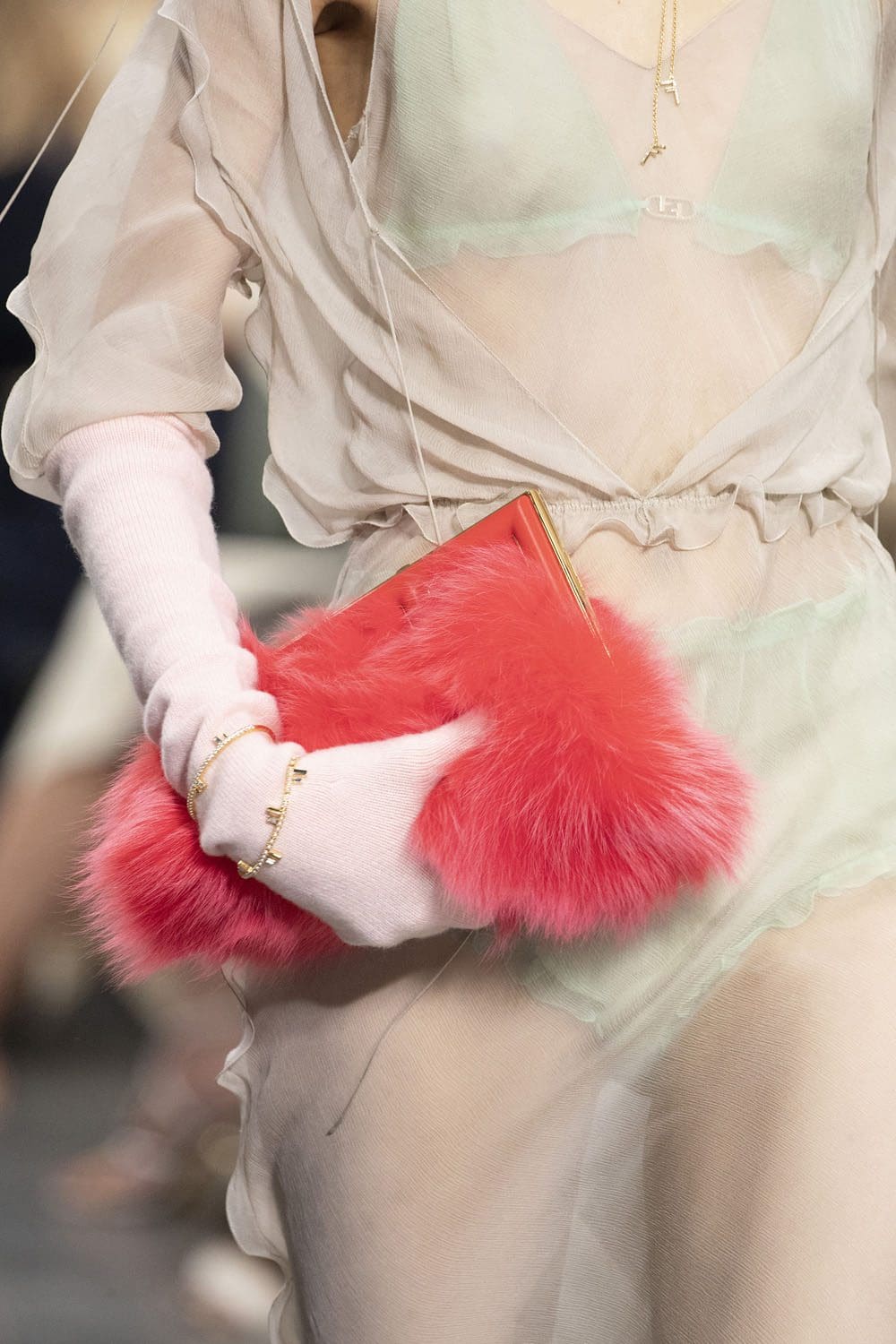 Fendi Fall Winter 2022-2023 Close Up Details Accessories Runway Magazine