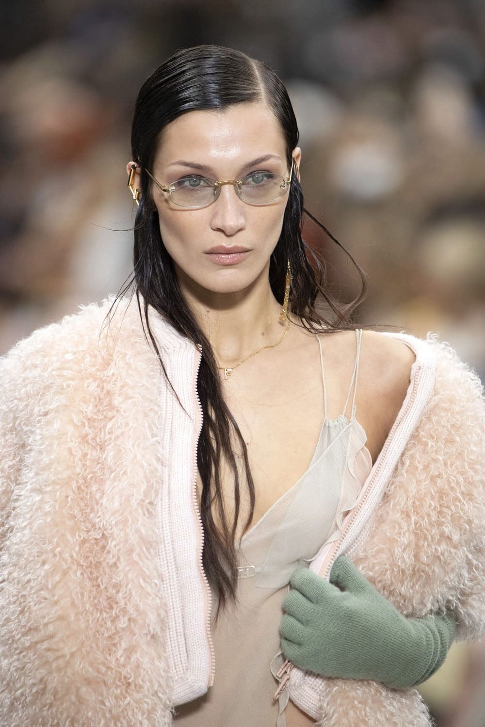 Fendi Fall Winter 2022-2023 Close Up Details Accessories Runway Magazine