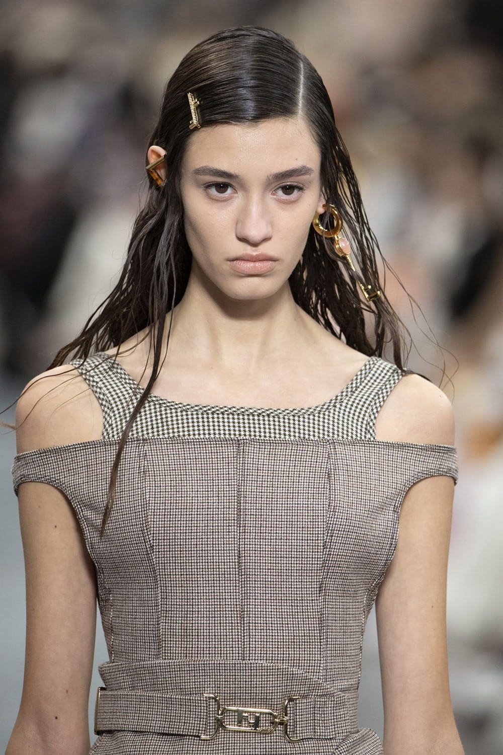 Fendi Fall Winter 2022-2023 Close Up Details Accessories Runway Magazine