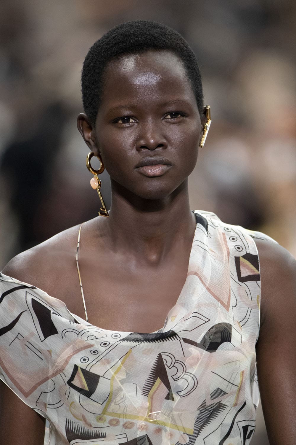Fendi Fall Winter 2022-2023 Close Up Details Accessories Runway Magazine