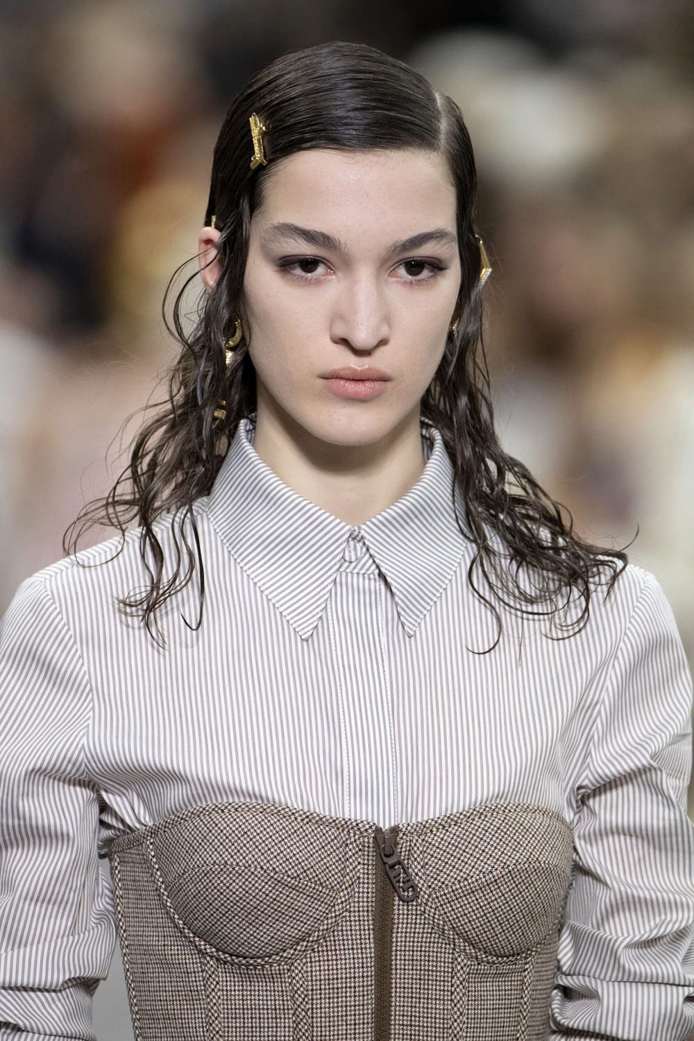 Fendi Fall Winter 2022-2023 Close Up Details Accessories Runway Magazine