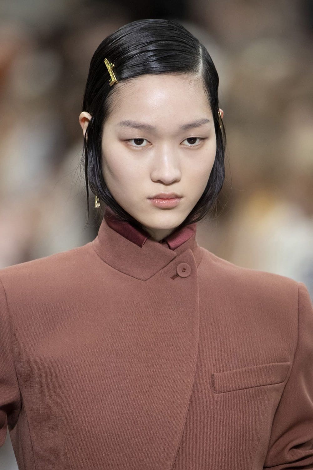 Fendi Fall Winter 2022-2023 Close Up Details Accessories Runway Magazine