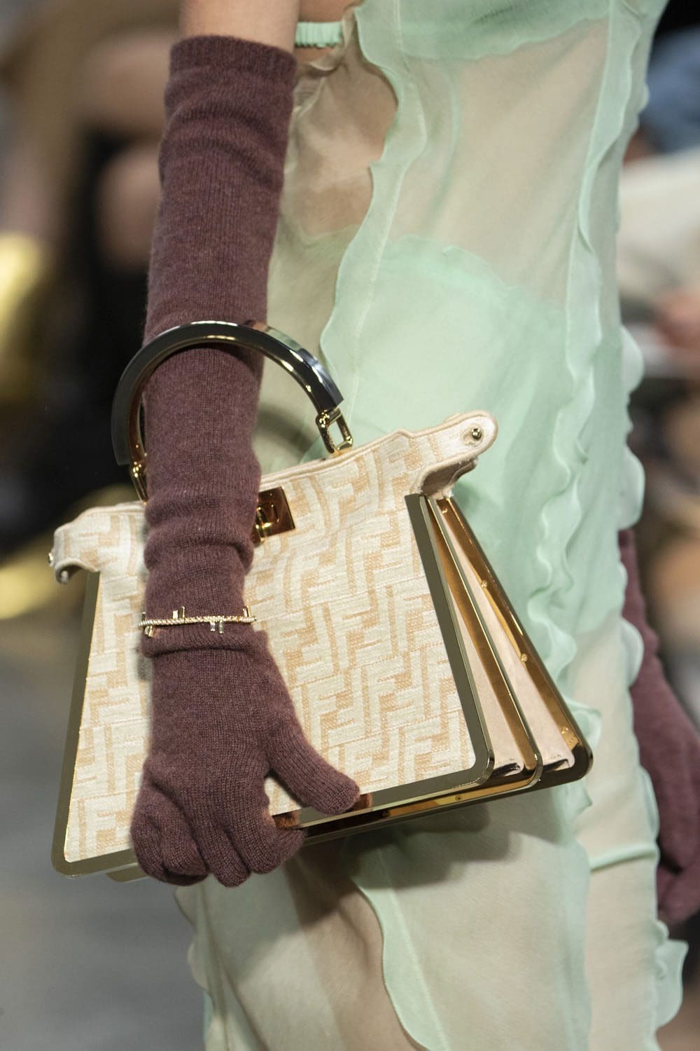 Fendi Fall Winter 2022-2023 Close Up Details Accessories Runway Magazine