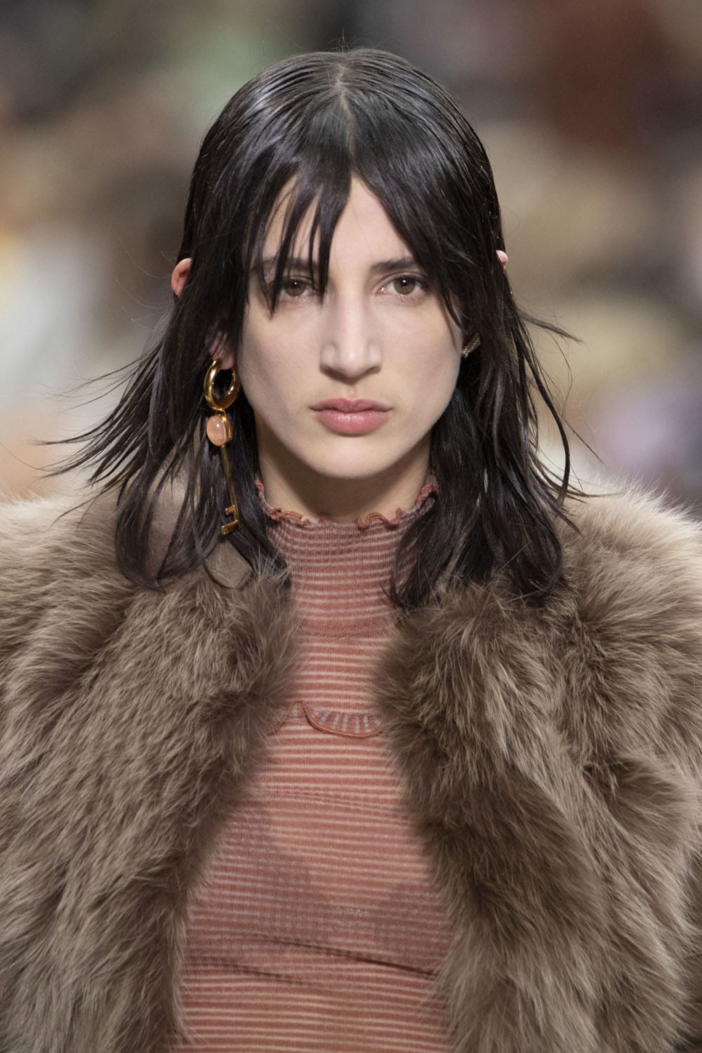 Fendi Fall Winter 2022-2023 Close Up Details Accessories Runway Magazine
