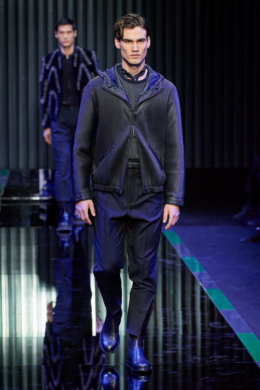 Giorgio Armani 2022 秋冬系列2023 米兰 Runway 杂志