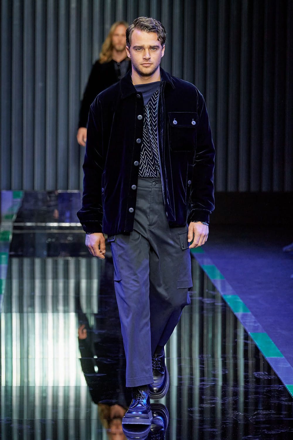 Giorgio Armani 2022 秋冬系列2023 米兰 Runway 杂志