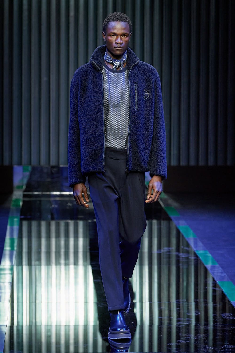 Giorgio Armani 2022 秋冬系列2023 米兰 Runway 杂志