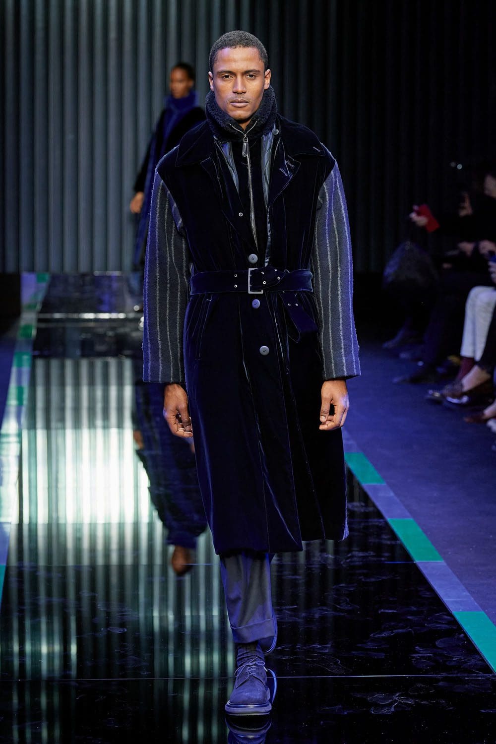 Giorgio Armani 2022 秋冬系列2023 米兰 Runway 杂志