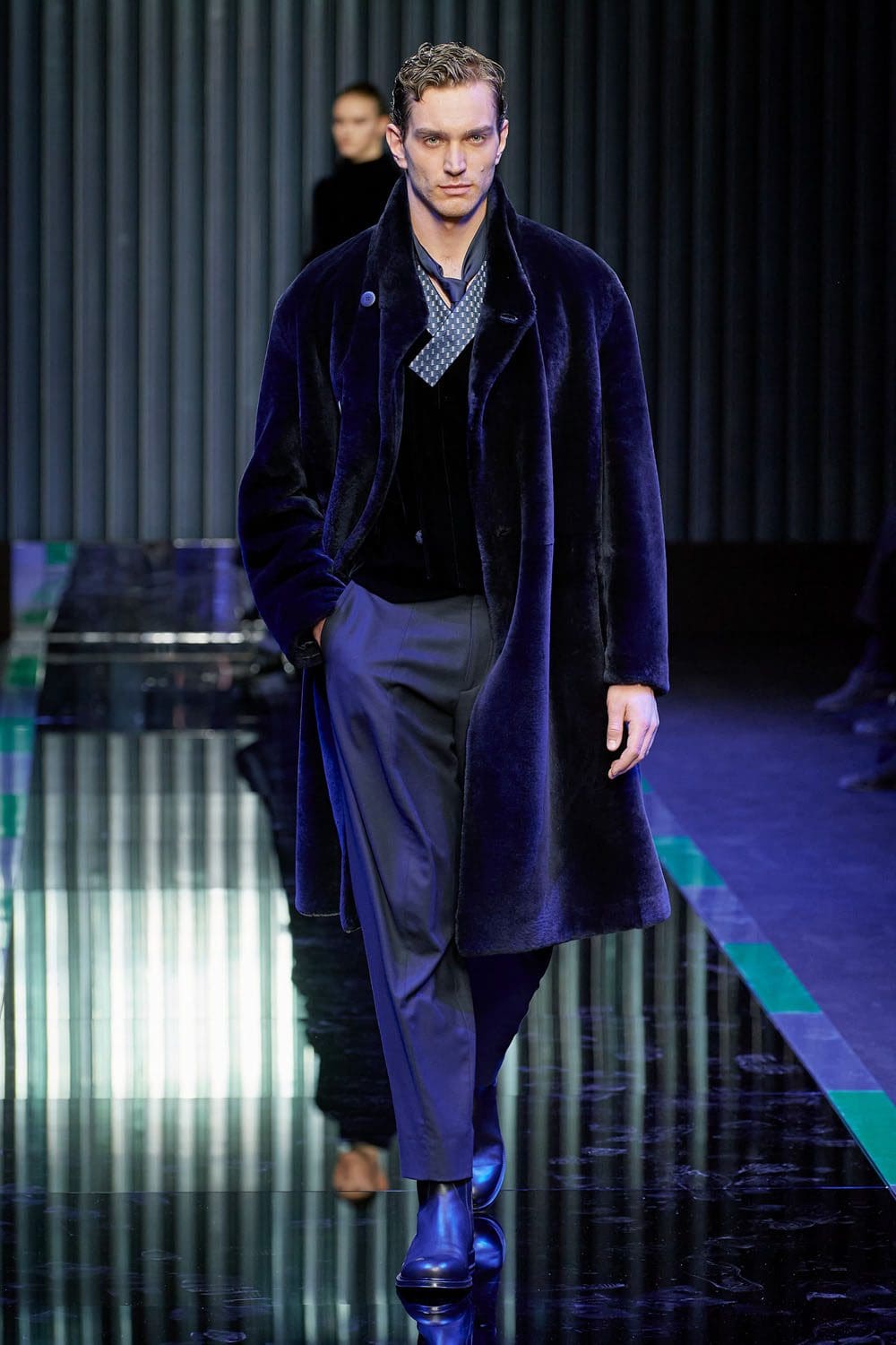 Giorgio Armani 2022 秋冬系列2023 米兰 Runway 杂志