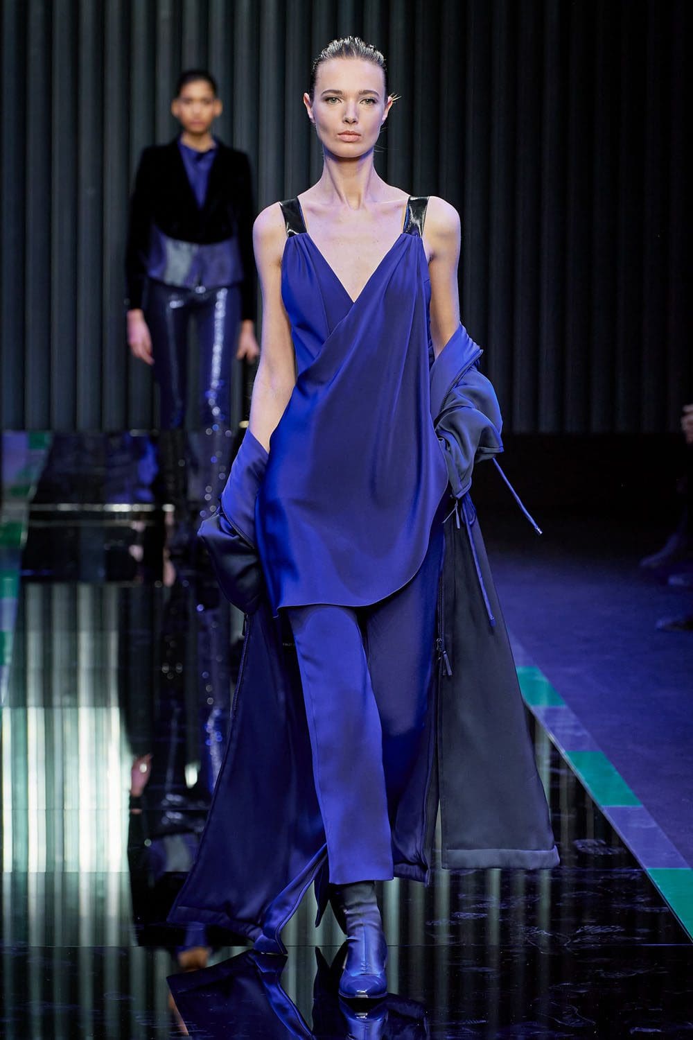 Giorgio Armani 2022 秋冬系列2023 米兰 Runway 杂志