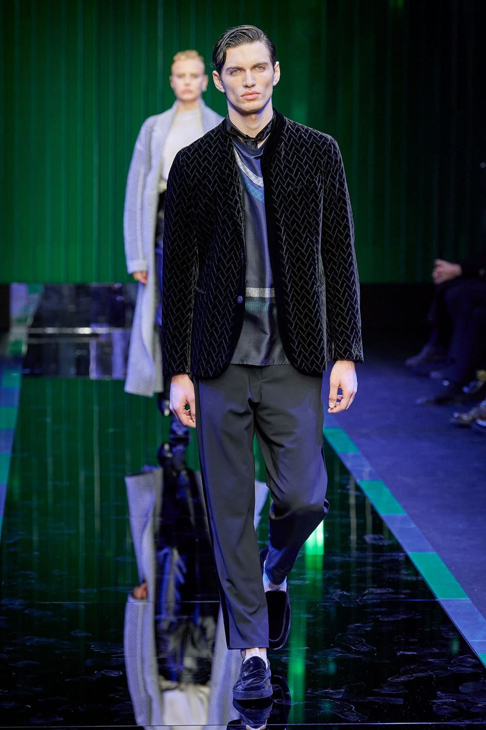 Giorgio Armani 2022 秋冬系列2023 米兰 Runway 杂志
