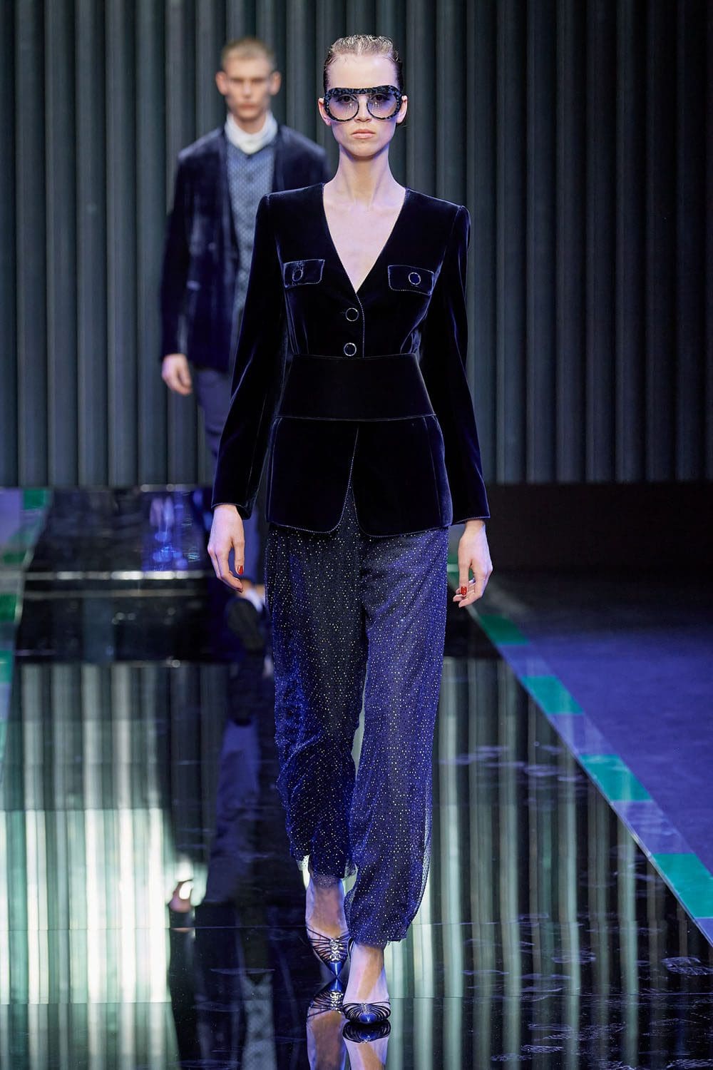 Giorgio Armani 2022 秋冬系列2023 米兰 Runway 杂志
