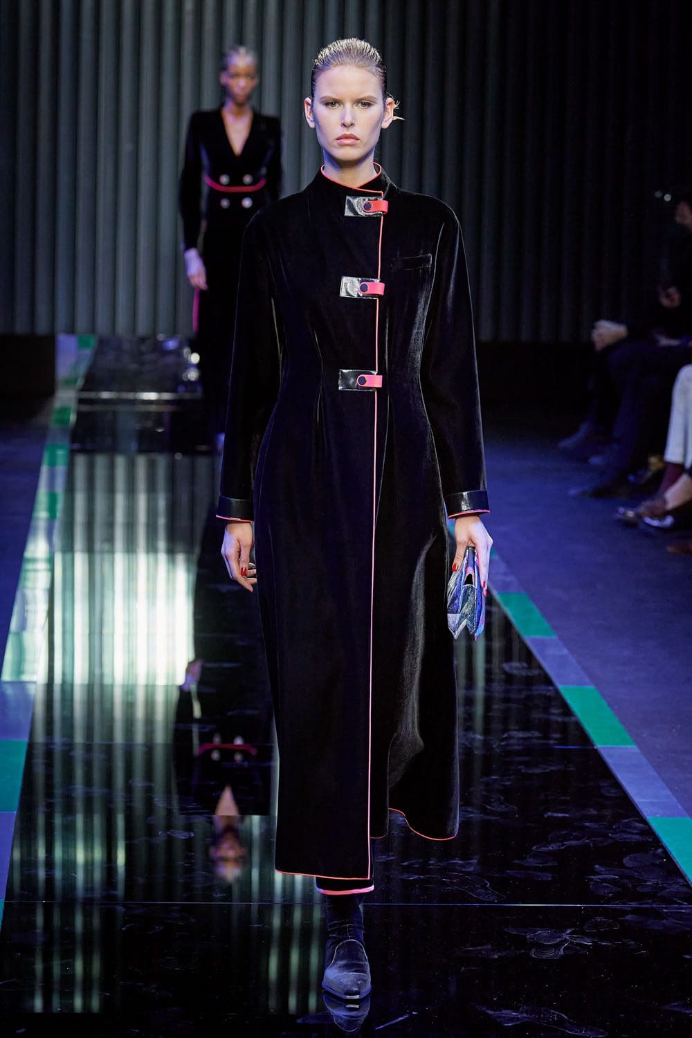 Giorgio Armani 2022 秋冬系列2023 米兰 Runway 杂志