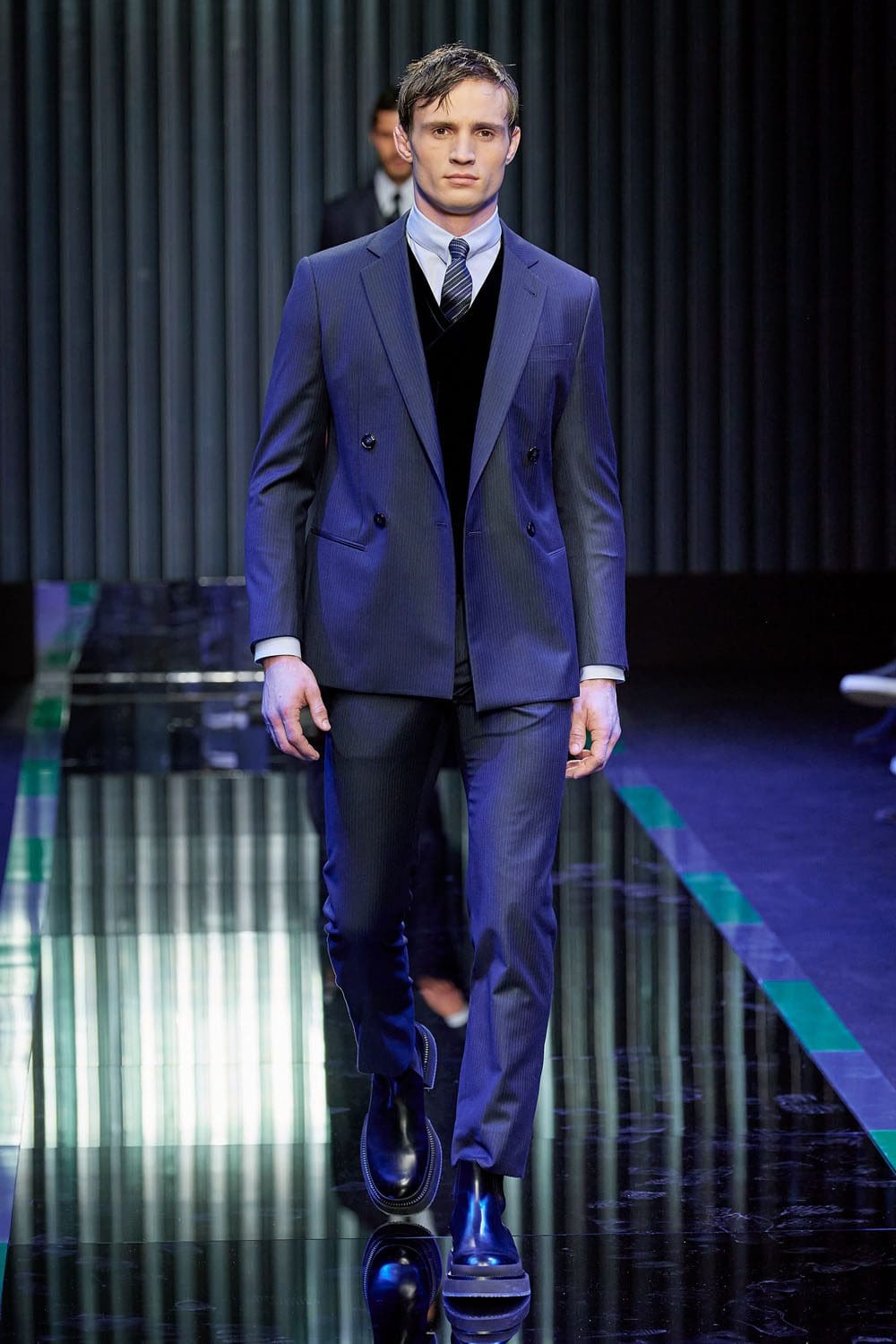 Giorgio Armani 2022 秋冬系列2023 米兰 Runway 杂志