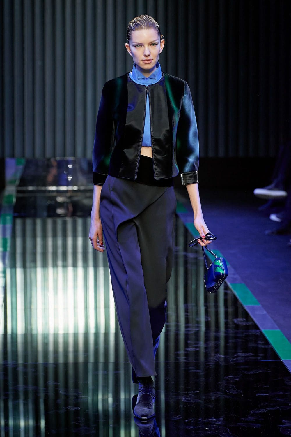Giorgio Armani 2022 秋冬系列2023 米兰 Runway 杂志