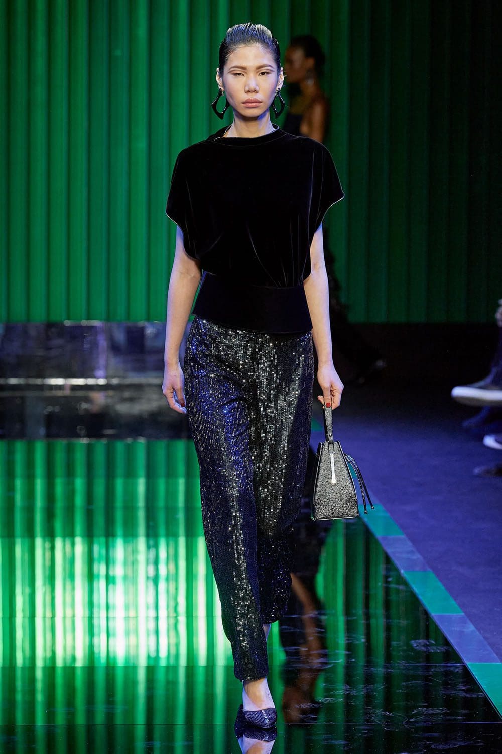 Giorgio Armani 2022 秋冬系列2023 米兰 Runway 杂志