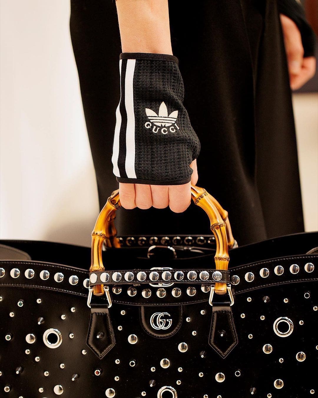 Gucci x Adidas Autunno Inverno 2022-2023 Dettagli ravvicinati Runway Magazine