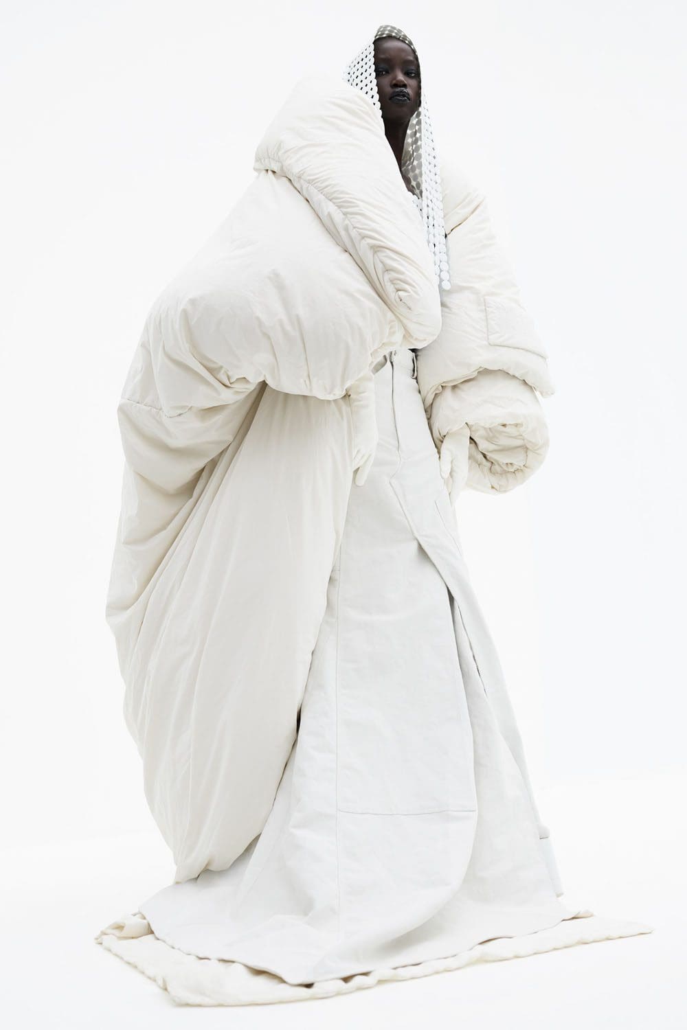 Marc Jacobs Autunno Inverno 2022-2023 by RUNWAY MAGAZINE