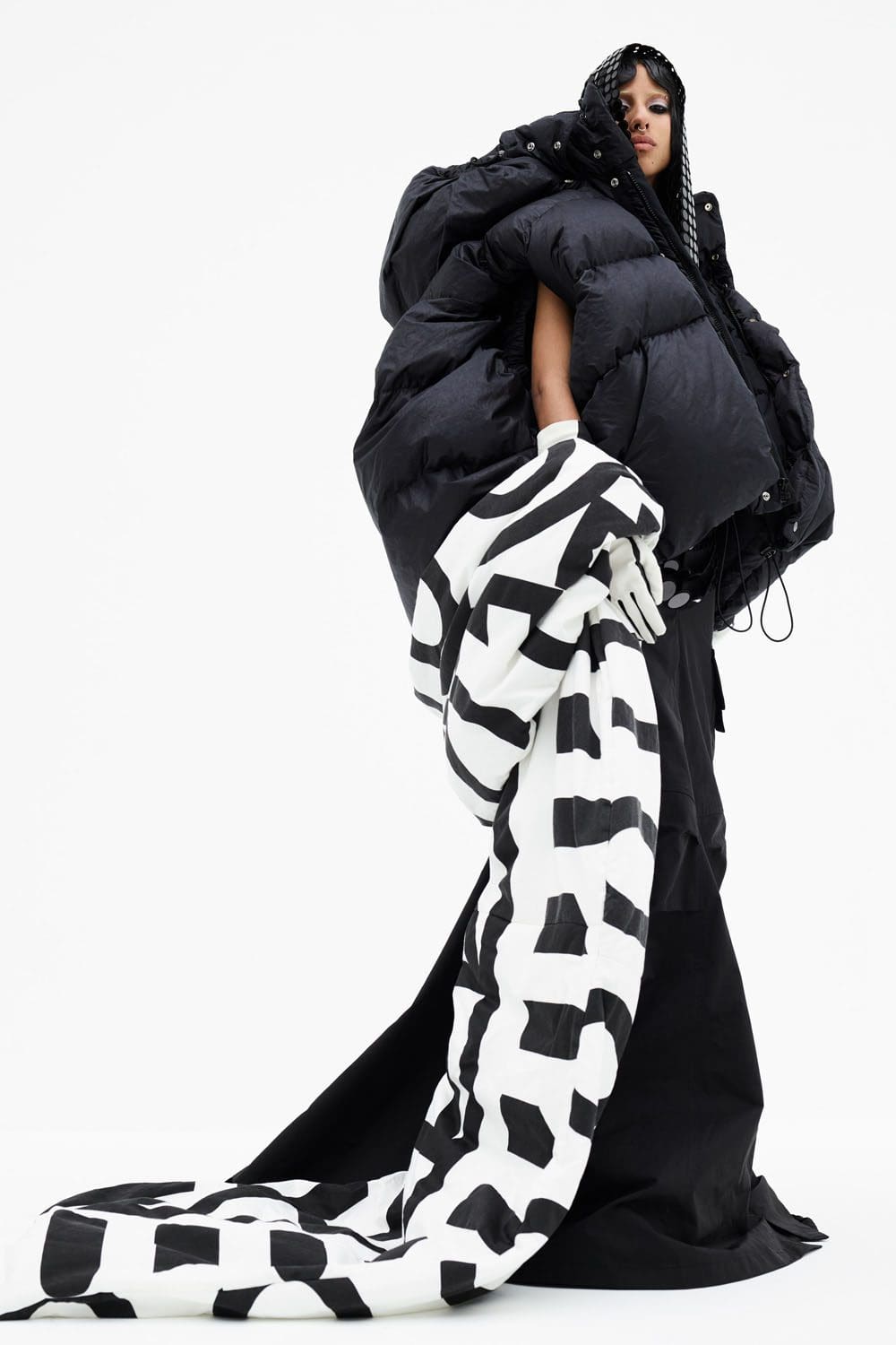 Marc Jacobs Autunno Inverno 2022-2023 by RUNWAY MAGAZINE