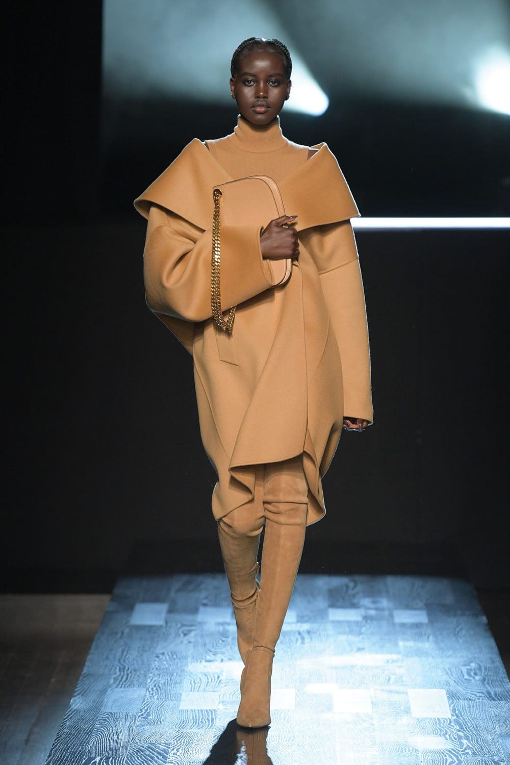 Michael Kors Fall Winter 2022-2023 New York by RUNWAY MAGAZINE