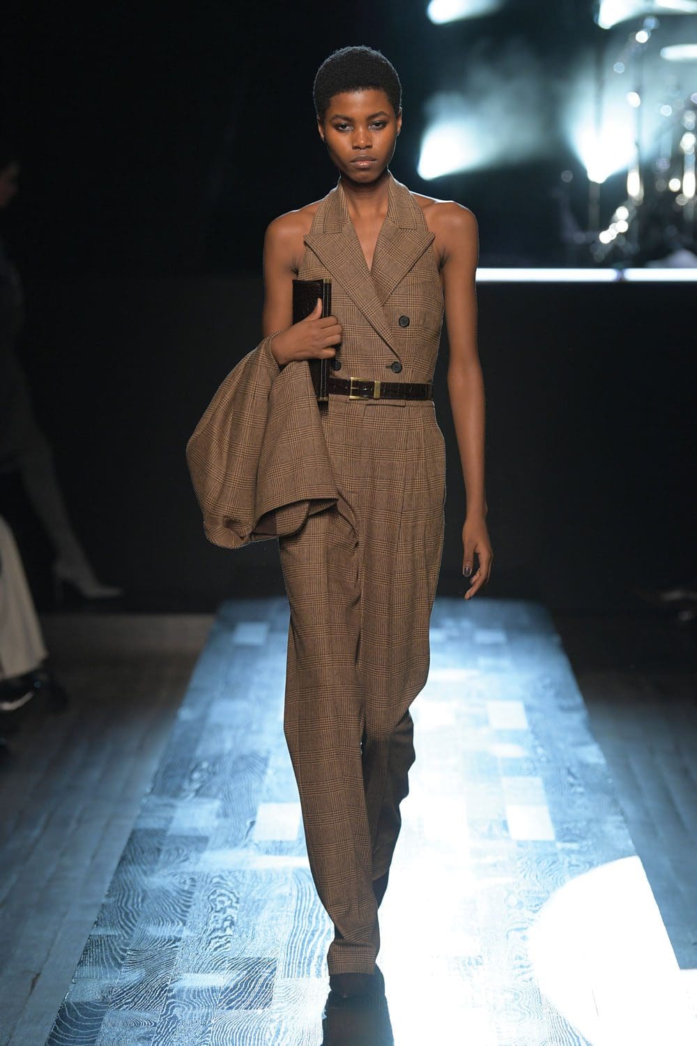 Michael Kors Fall Winter 2022-2023 New York by RUNWAY MAGAZINE
