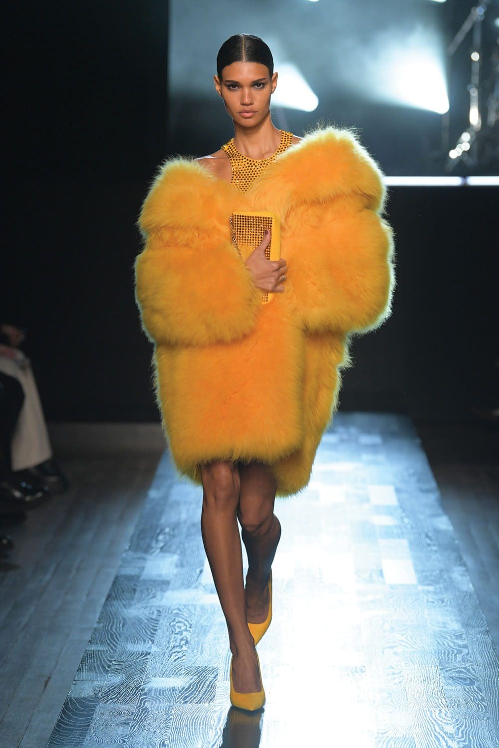 Michael Kors Fall Winter 2022-2023 New York by RUNWAY MAGAZINE