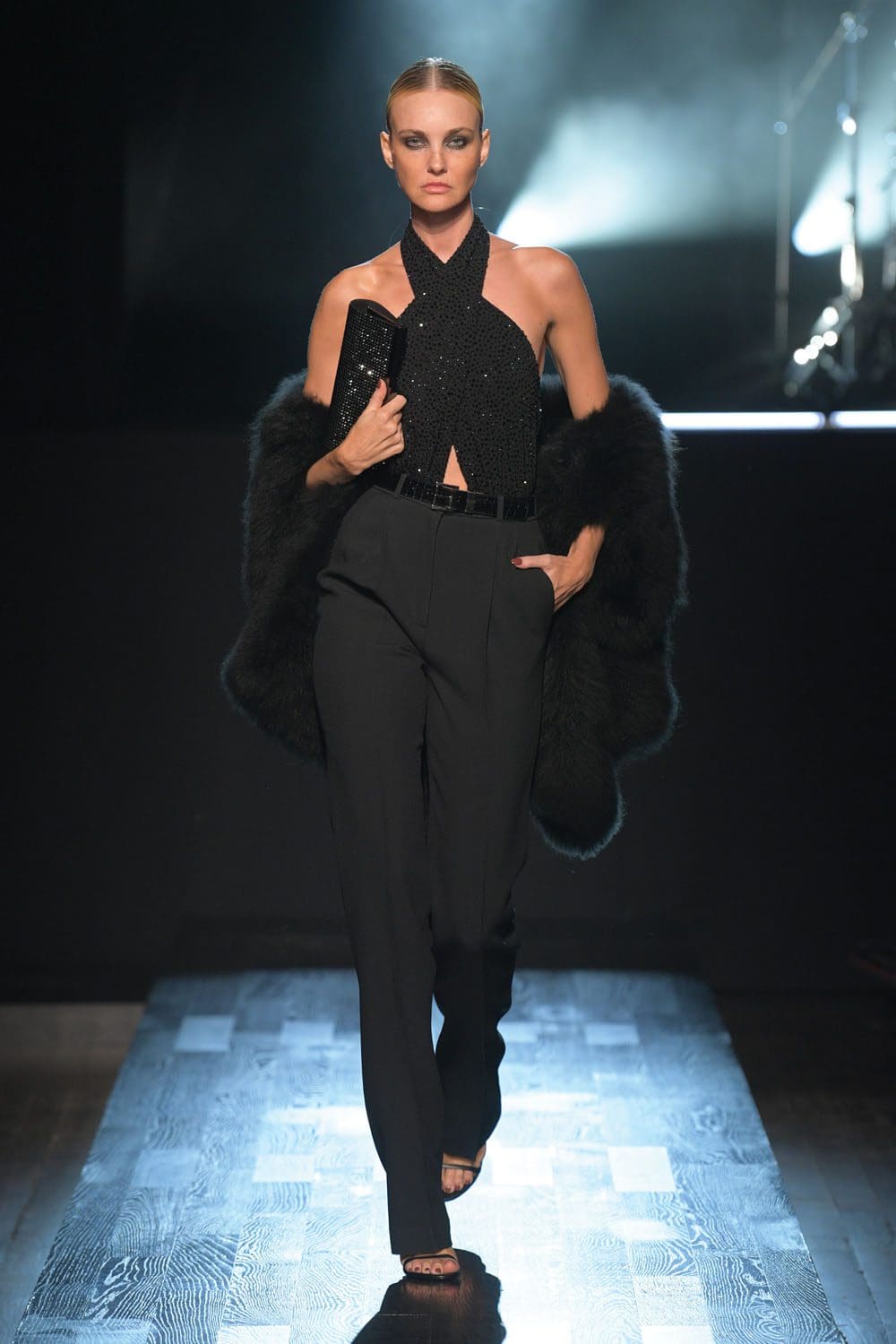 Michael Kors Fall Winter 2022-2023 New York by RUNWAY MAGAZINE