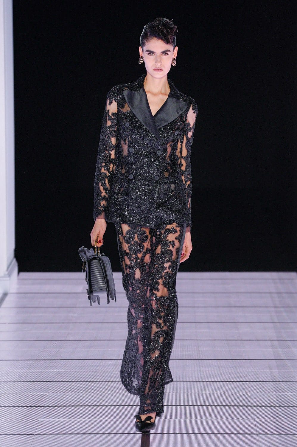 Moschino outono inverno 2022-2023 Milan Runway revista