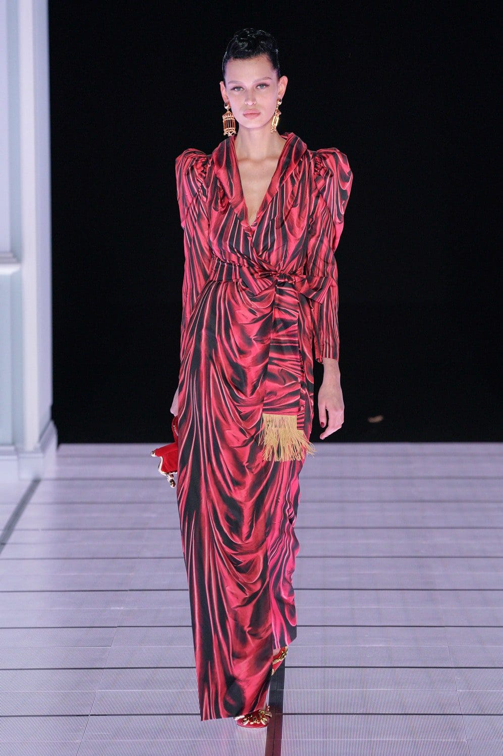 Moschino outono inverno 2022-2023 Milan Runway revista