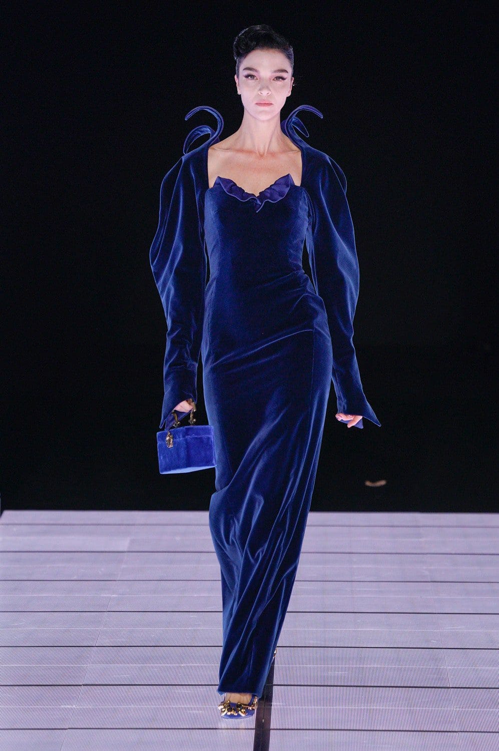Moschino outono inverno 2022-2023 Milan Runway revista