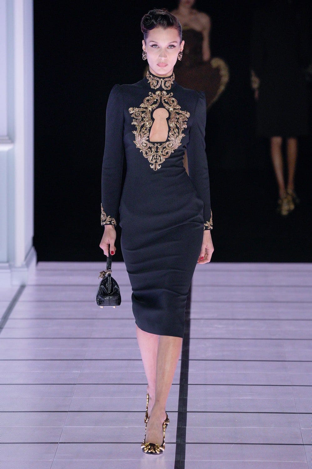 Moschino outono inverno 2022-2023 Milan Runway revista