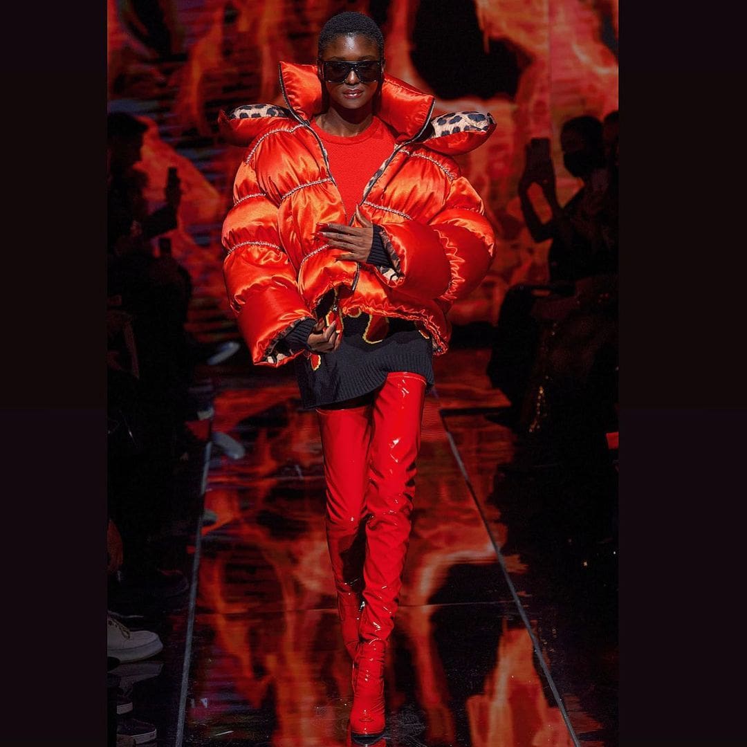 Philipp Plein Fall Winter 2022-2023 Milan Runway Magazine
