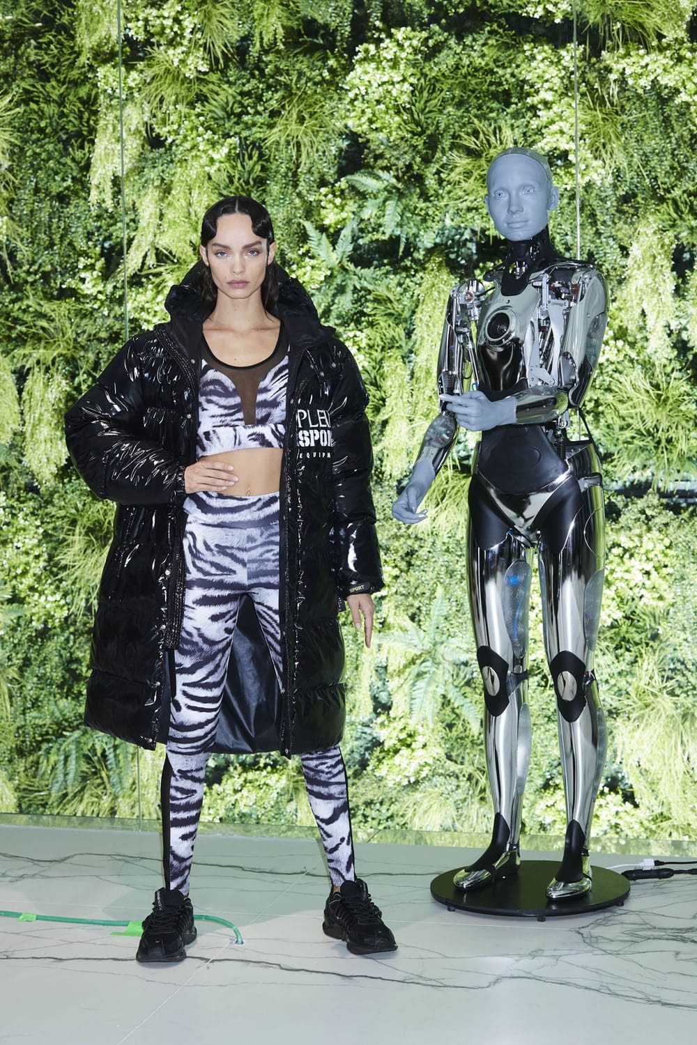 Plein Sport Herbst 2022 erste Kollektion Mailand Runway Magazin