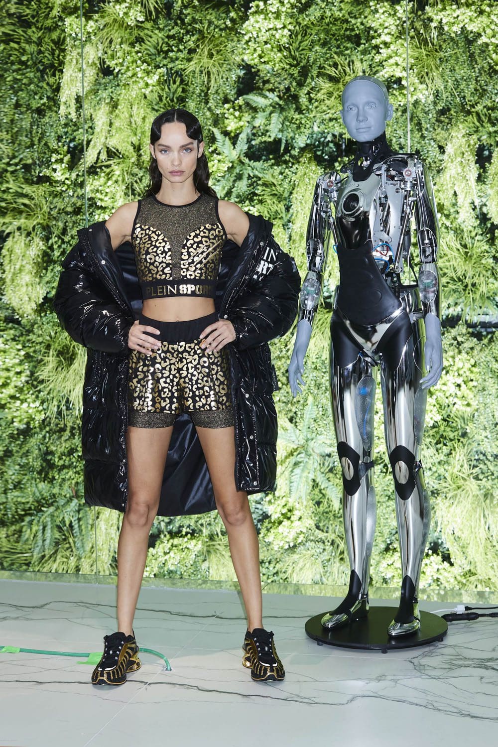 Plein Sport Herbst 2022 erste Kollektion Mailand Runway Magazin
