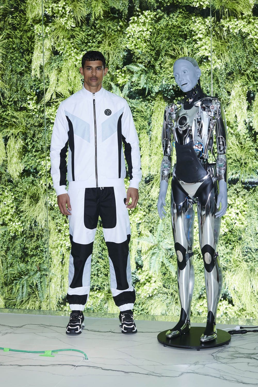 Plein Sport Herbst 2022 erste Kollektion Mailand Runway Magazin