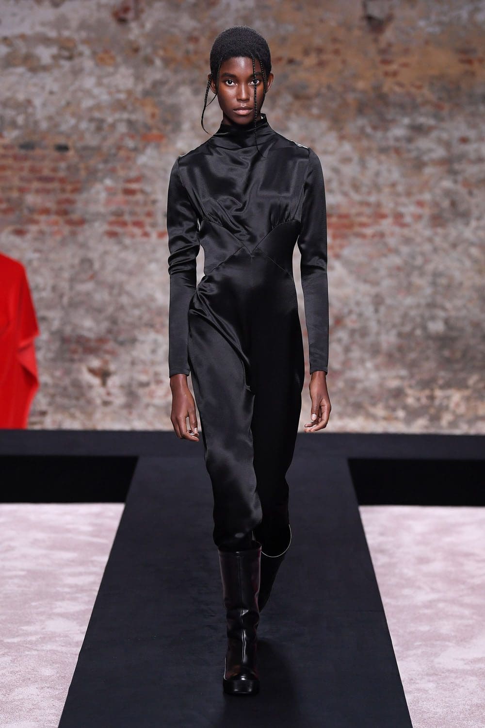ラフ・シモンズ 2022年秋冬-2023 ロンドン RUNWAY マガジン