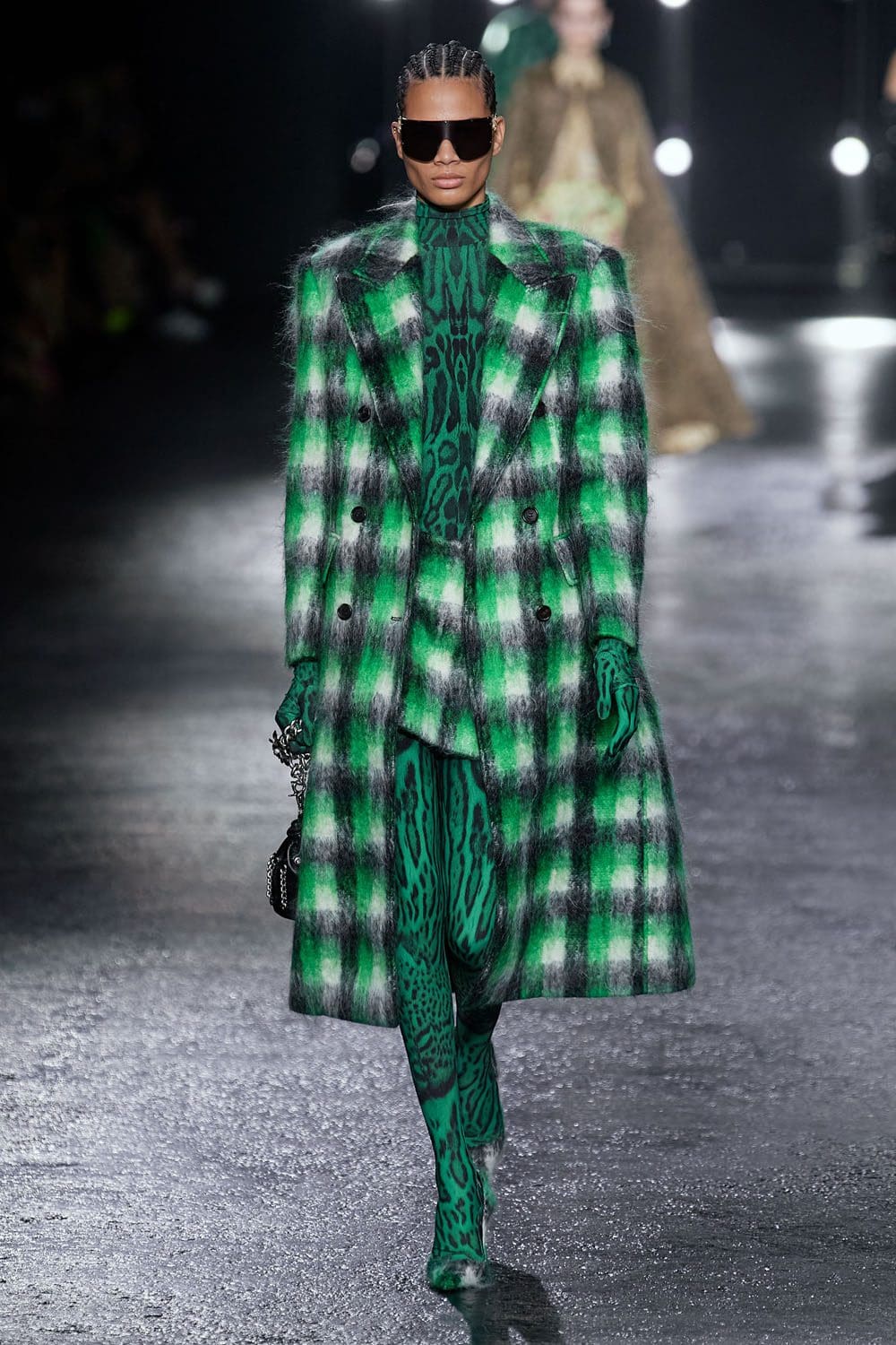 Roberto Cavalli Herbst Winter 2022-2023 Milan Runway Magazin