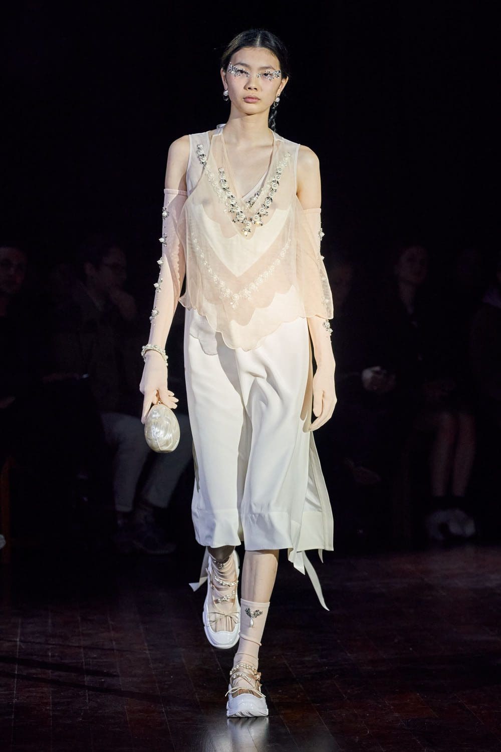 Simone Rocha Autunno Inverno 2022-2023 Londra RUNWAY MAGAZINE