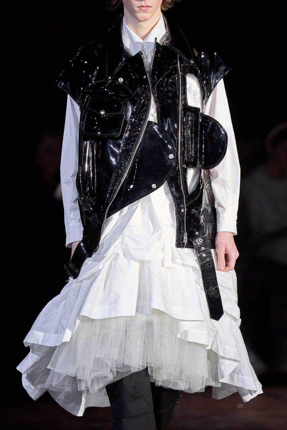 Simone Rocha Autunno Inverno 2022-2023 Londra RUNWAY MAGAZINE