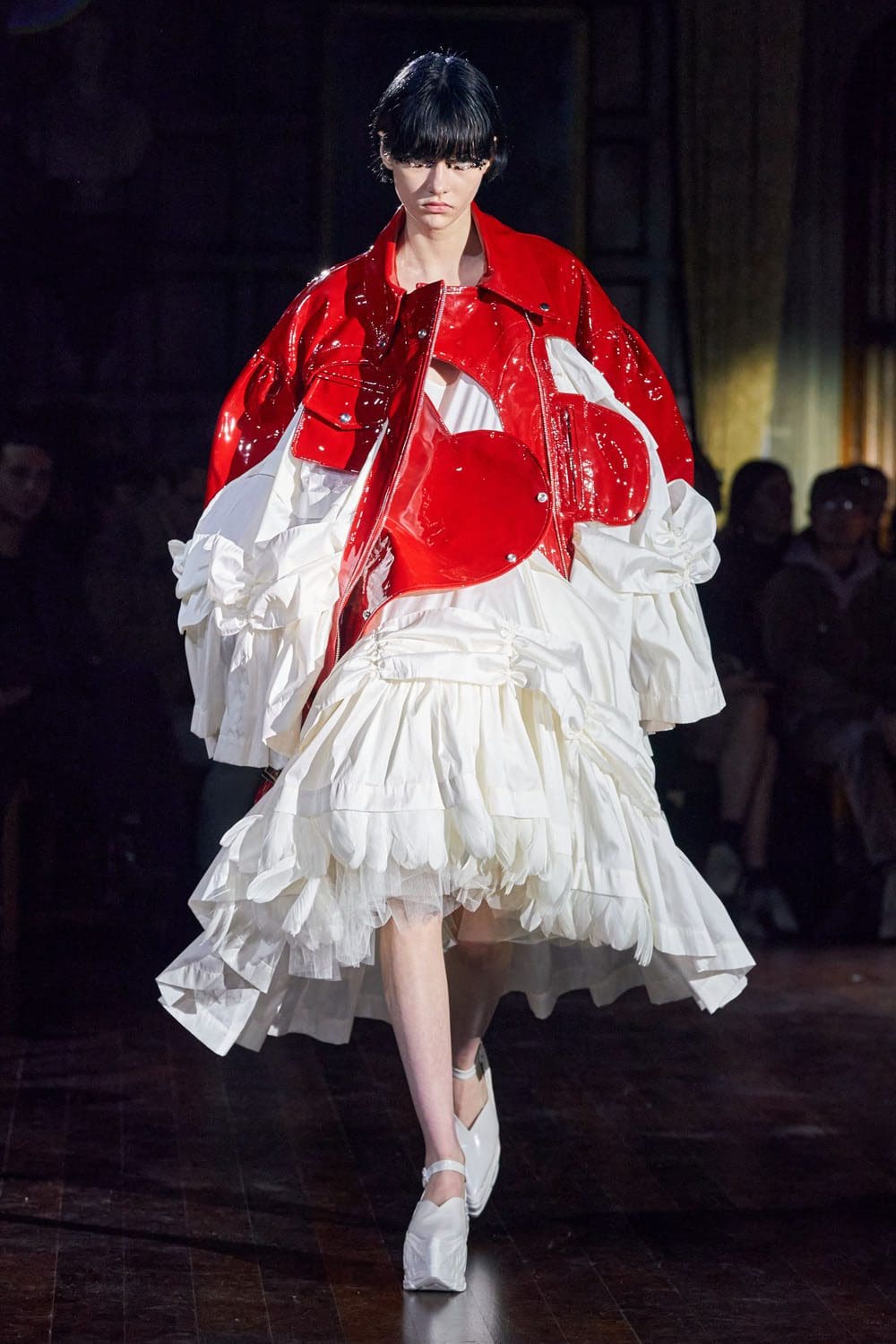 Simone Rocha Autunno Inverno 2022-2023 Londra RUNWAY MAGAZINE