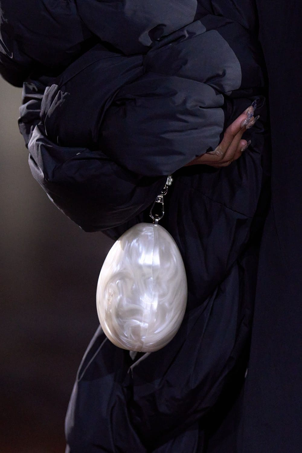 Simone Rocha Autunno Inverno 2022-2023 Londra RUNWAY MAGAZINE