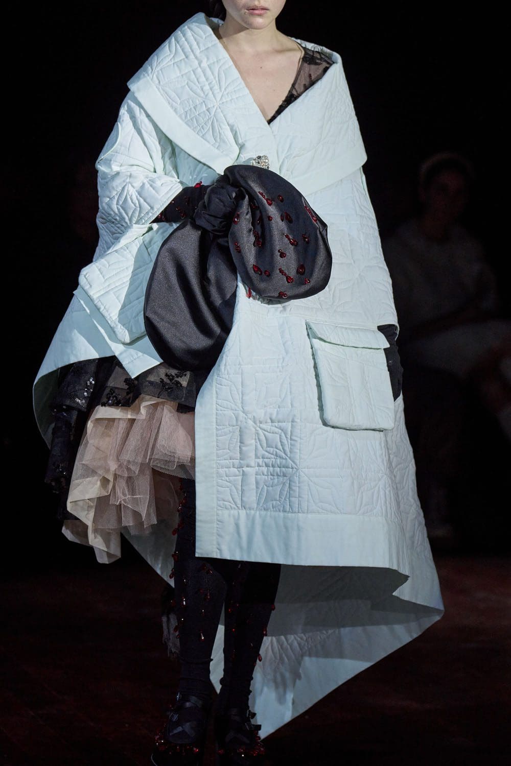 Simone Rocha Autunno Inverno 2022-2023 Londra RUNWAY MAGAZINE