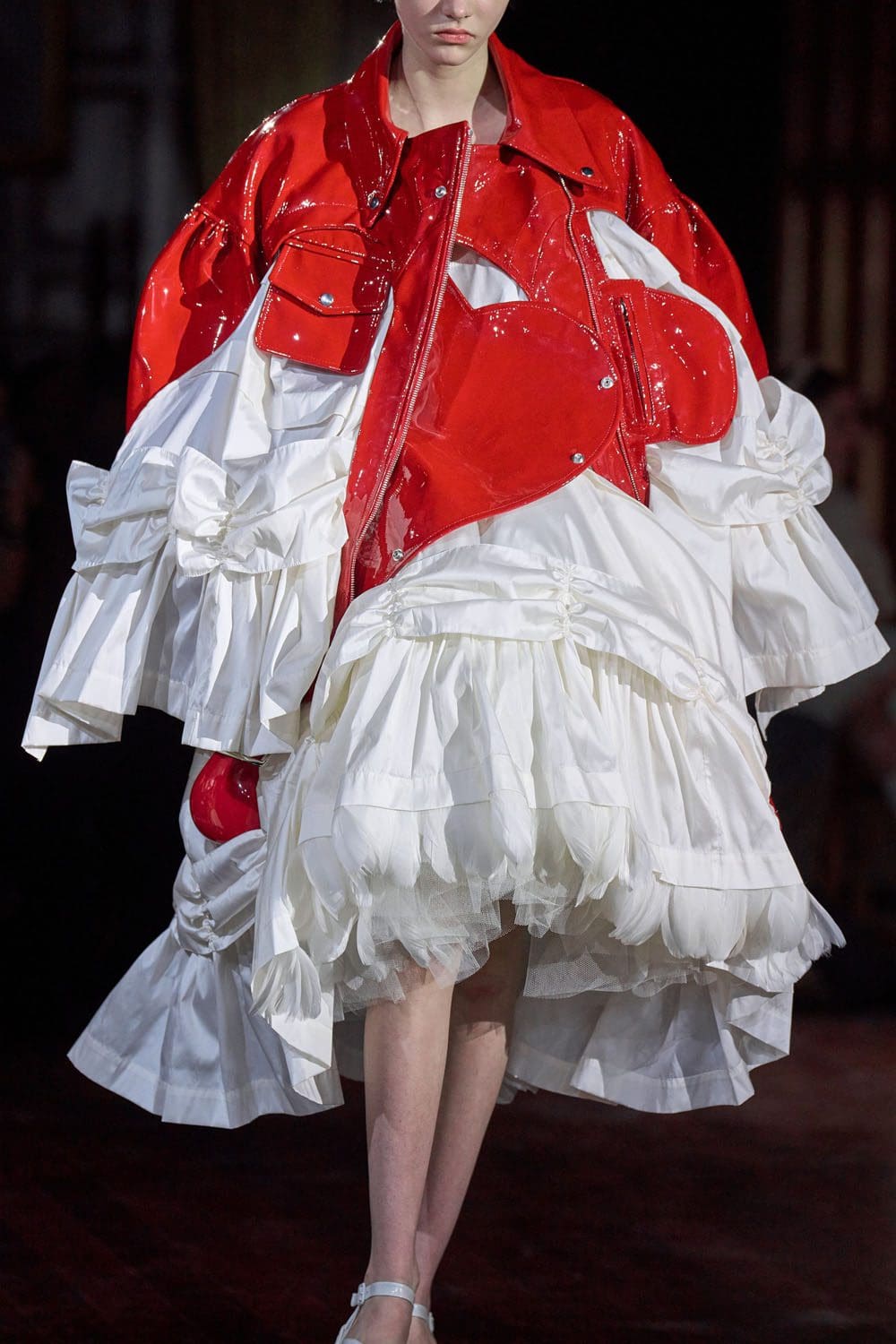 Simone Rocha Autunno Inverno 2022-2023 Londra RUNWAY MAGAZINE