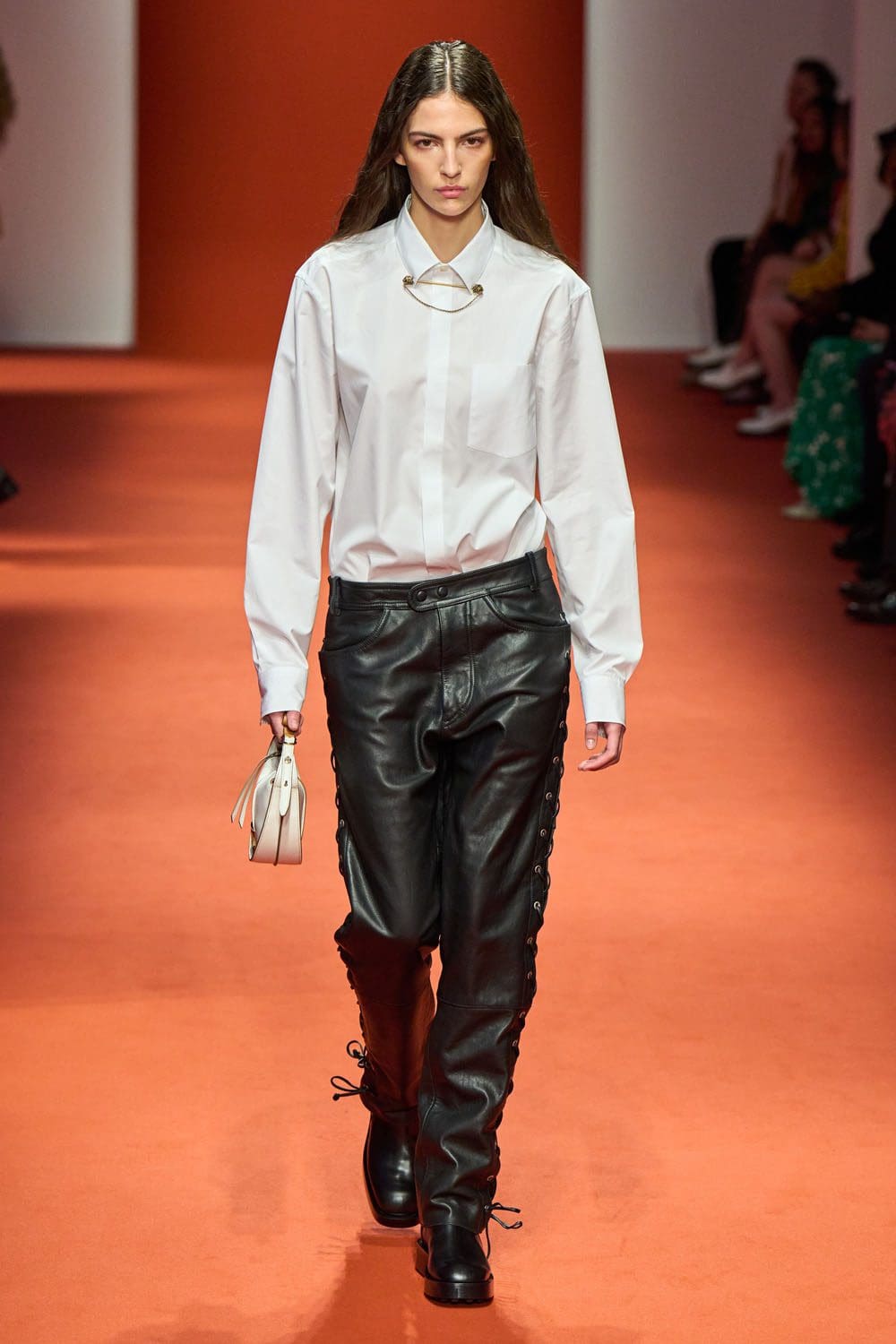 Tod’s Fall Winter 2022-2023 Milan Runway Magazine