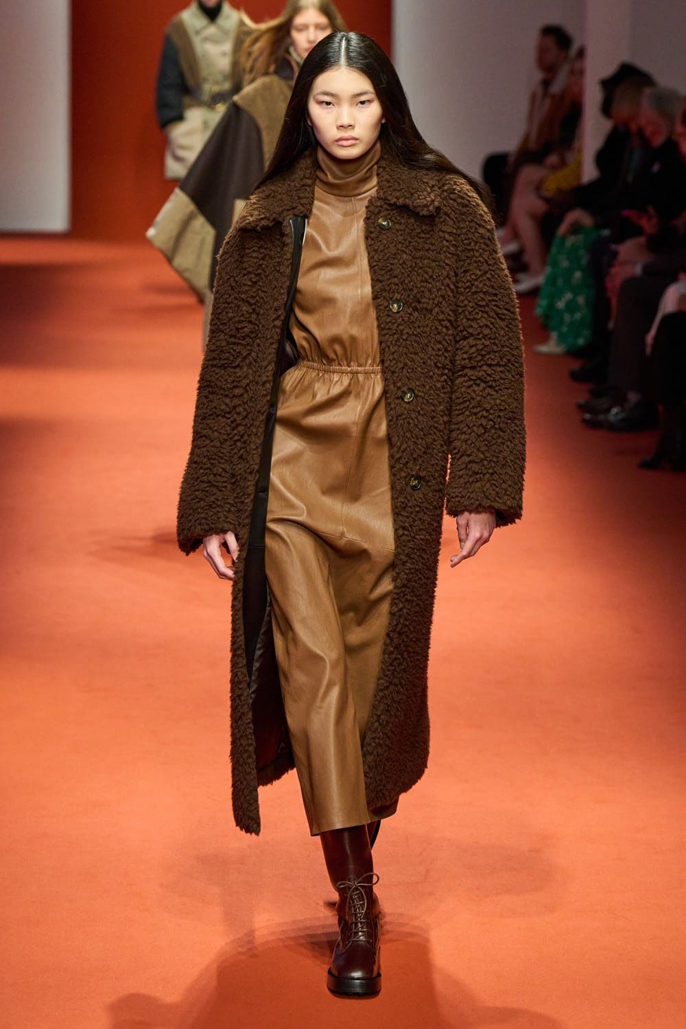 Tod’s Fall Winter 2022-2023 Milan Runway Magazine
