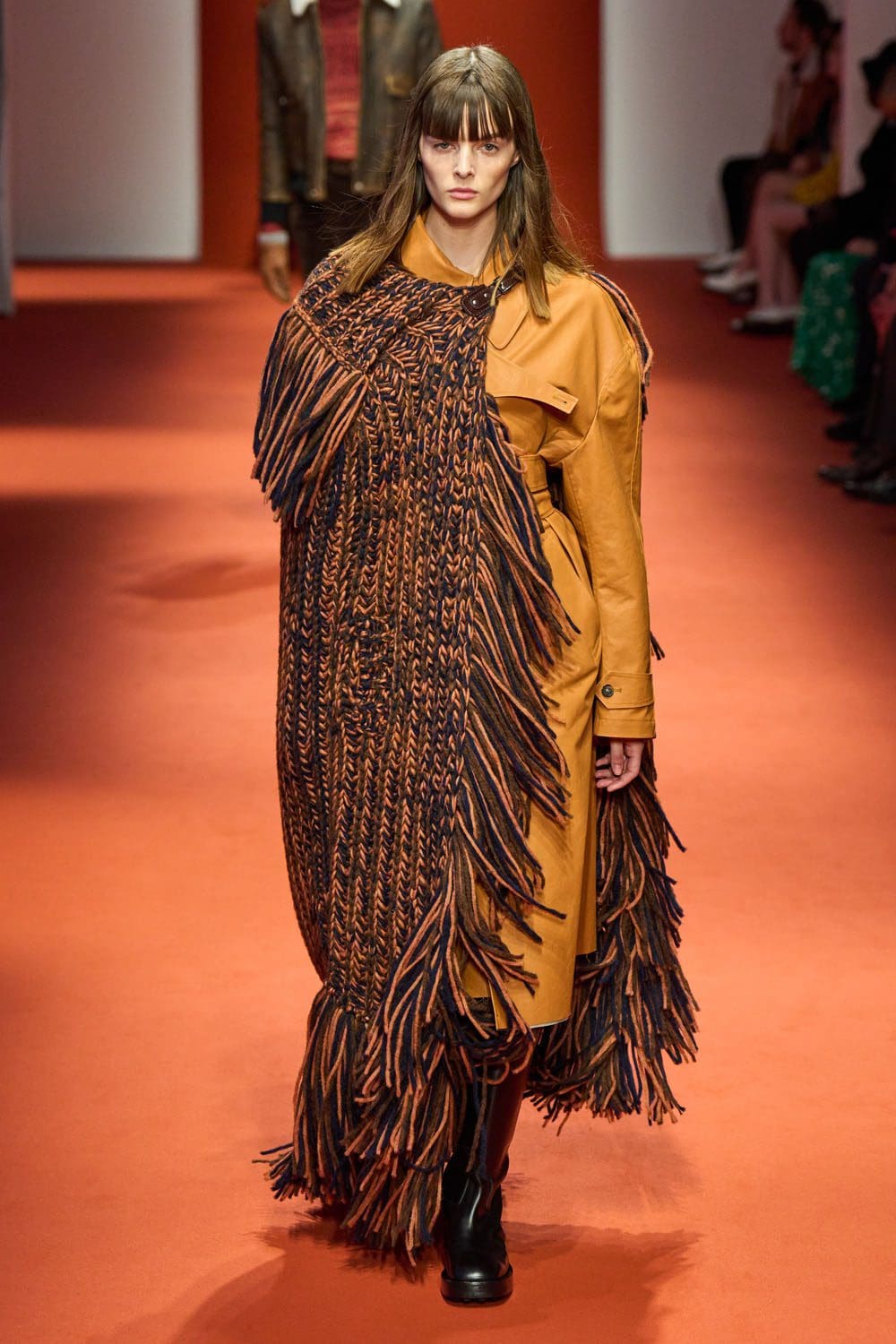 Tod’s Fall Winter 2022-2023 Milan Runway Magazine