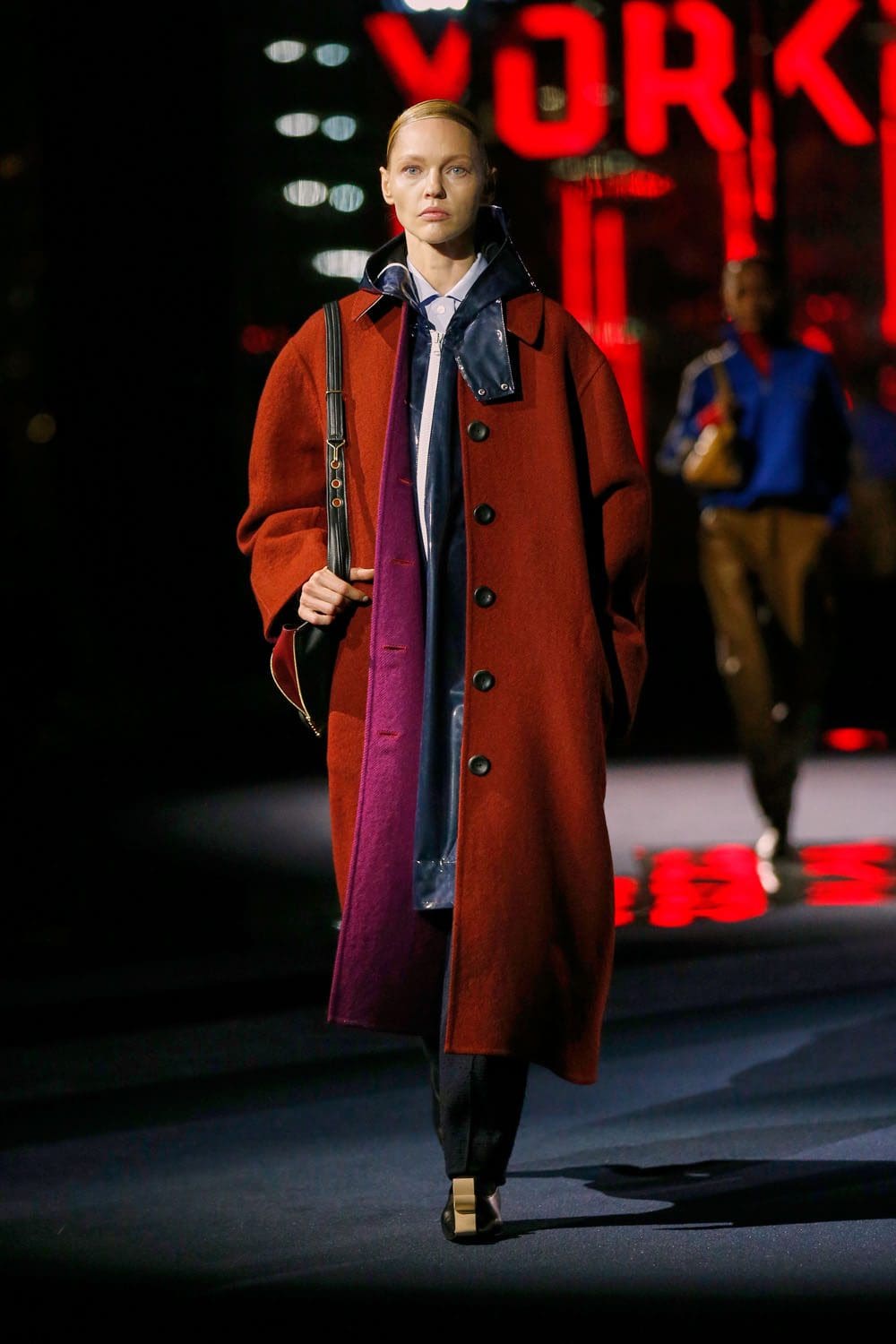 Tory Burch Fall Winter 2022-2023 by RUNWAY MAGAZINE